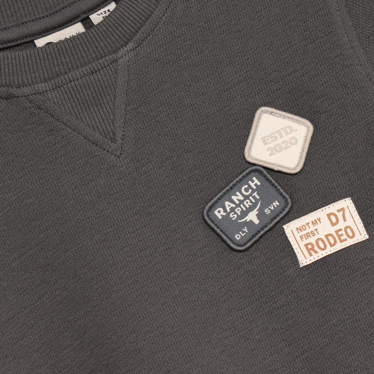Daily7 T-Shirt Basic Badge