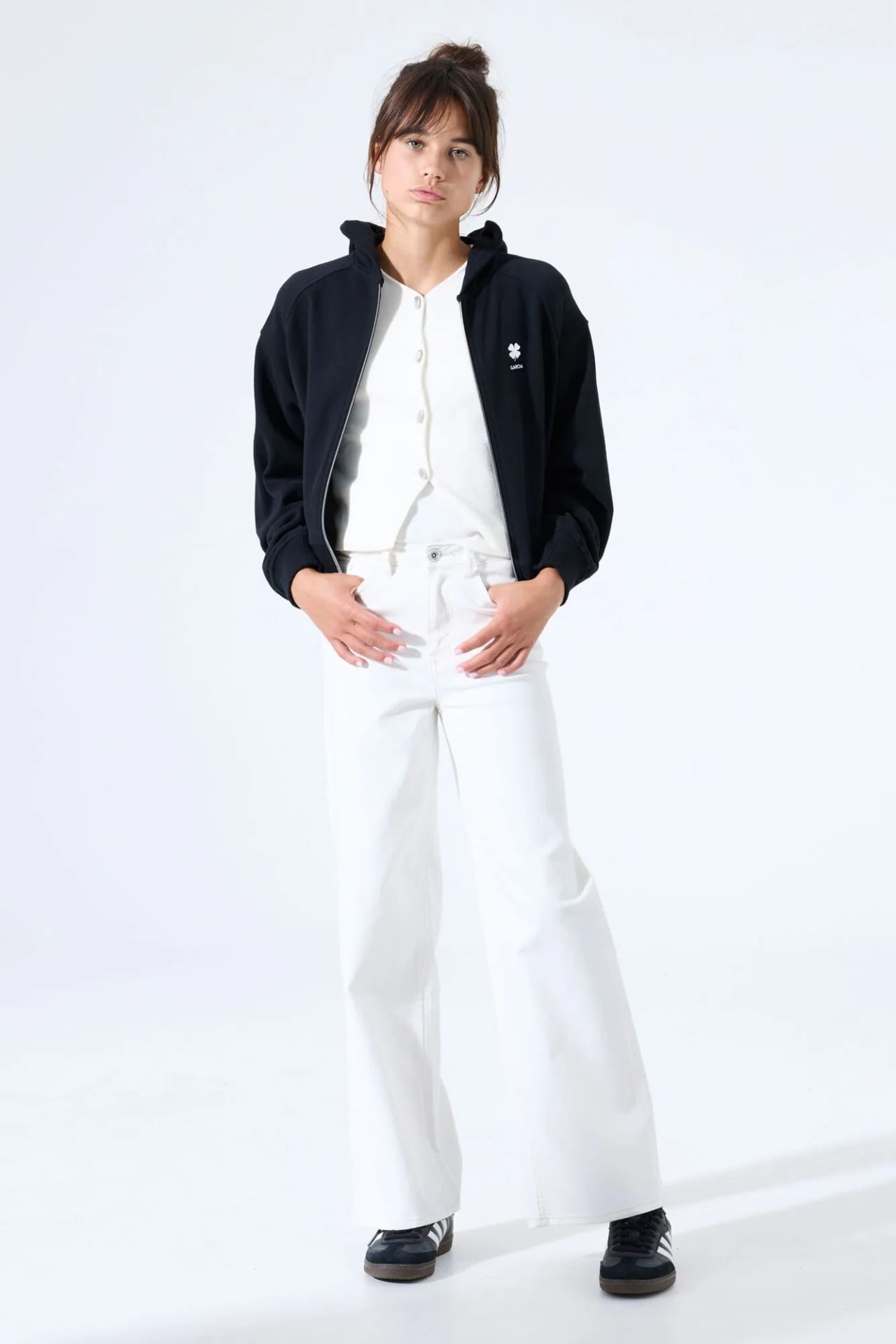 Garcia Vest (Off Black)